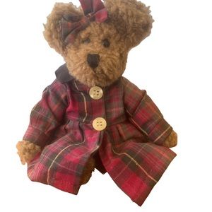 Adorable Betsy, Boyd's Bear Collection. 7" Festive Red Plaid Dress & Bow Jointed